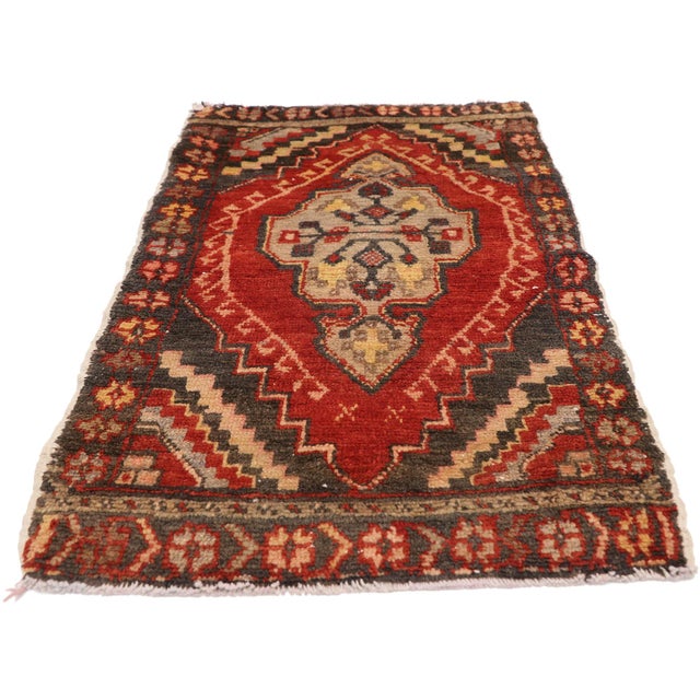 Modern Vintage Turkish Yastik Rug - 01'08 X 02'10 For Sale - Image 3 of 8