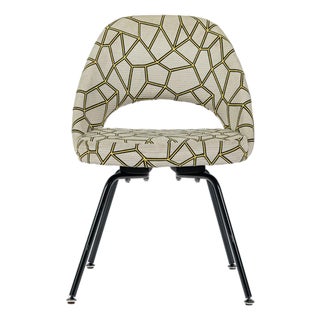 Eero Saarinen Executive Side Chair for Knoll Mid Century Modern Black Metal For Sale