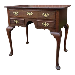 Antique English Georgian Table Small Desk Nightstand Lowboy 3 Drawers Tiger Oak