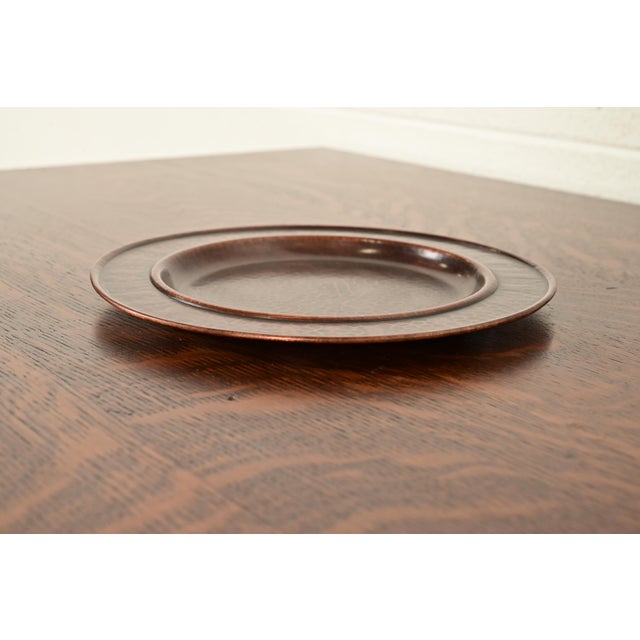 Roycroft Roycroft Arts & Crafts Hammered Copper Charger Plate or Tray For Sale - Image 4 of 10