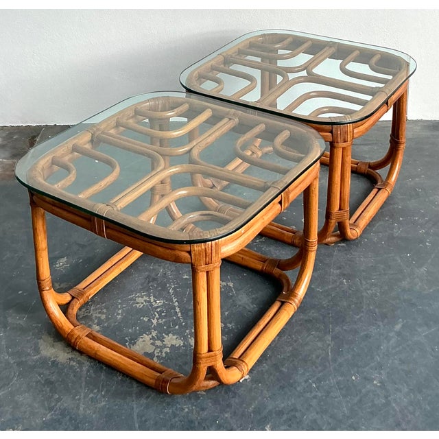 Late 20th Century Vintage Boho Brown Jordan Bent Rattan Side Tables - A Pair For Sale - Image 5 of 7