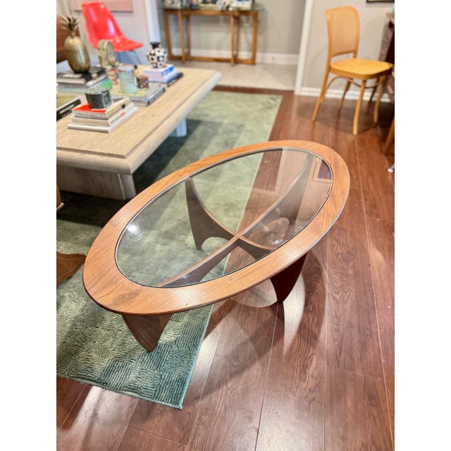 Mid-Century Modern Beautiful Oval Teak “Astro” Coffee Table by Victor Wilkins for GPlan, Attributed Circa 1960s. For Sale - Image 3 of 11