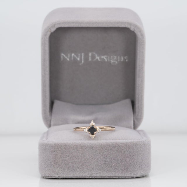 Modern Black Diamond Ring With Earth-Mined Diamond Accents: Solid 14k Gold, 3.6mm, Size 6.75 For Sale - Image 3 of 9