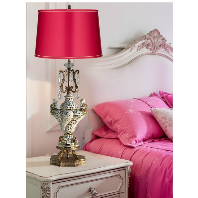 Capodimonte Porcelain Cherub Floral Lamp With Crystal Prisms For Sale In New York - Image 6 of 18