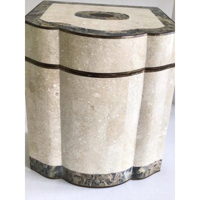 Beige 1980s Tesellated Stone and Brass Inlayed Tall Box For Sale - Image 8 of 10