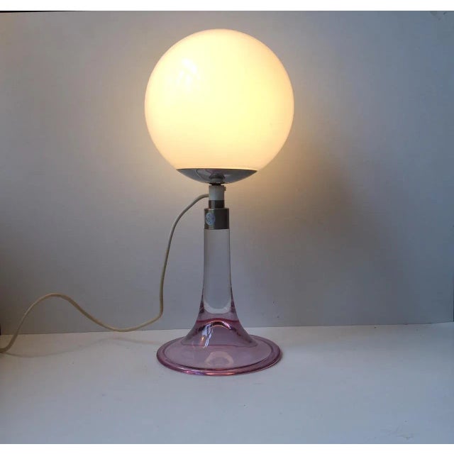 - Pink trumpet-shaped table light in pink glass - Prdoduced by Royal Copenhagen in collaboration with Holmegaard in...