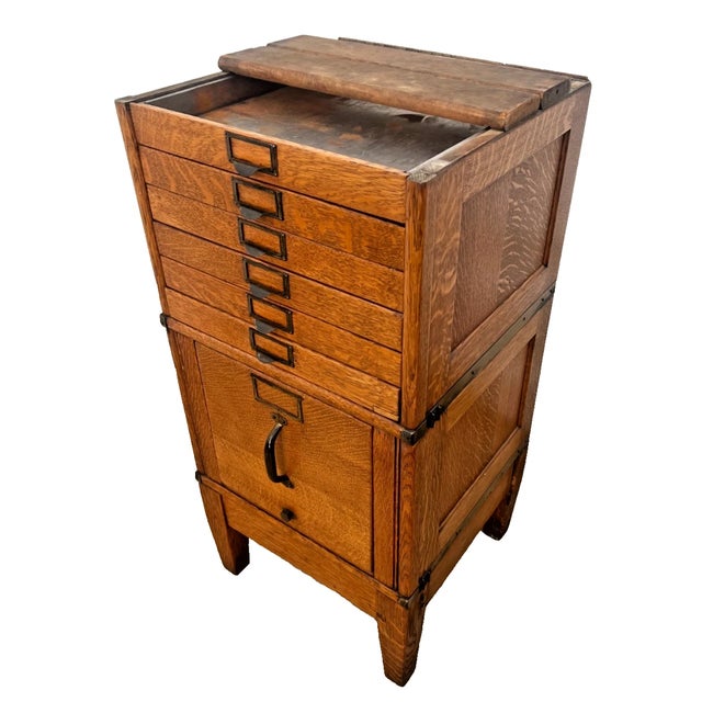 Antique Sectional Multi-Drawer Filing Cabinet Vollmer Bros. Quarter Sawn Oak For Sale In Palm Springs - Image 6 of 18