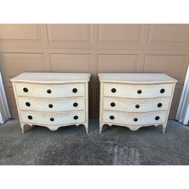 A gorgeous pair of Gustavian or French Country style serpentine front dressers or chests of drawers USA, Early 21st...