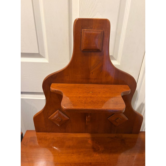 Pair of Mid Century Franklin Shockey Sculptured Pine Nightstands For Sale In Nashville - Image 6 of 11