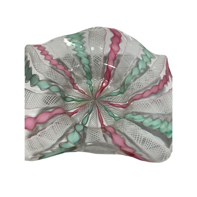 White 1950s Murano Latticino and Ribbon Glass Bowl Italy For Sale - Image 8 of 9