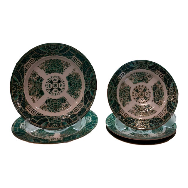 Green Fitzhugh Style Porcelain Plates Set With Gilt Rim - Set of Five For Sale