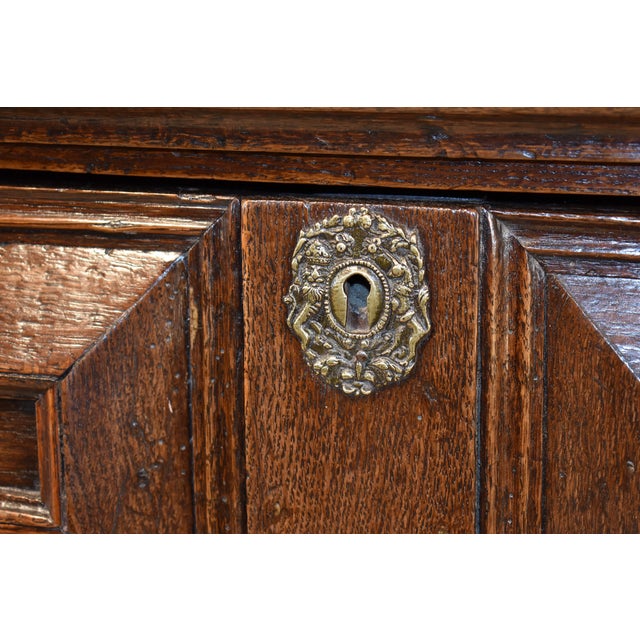 Wood Early 17th Century English Oak Paneled Chest of Drawers For Sale - Image 7 of 9