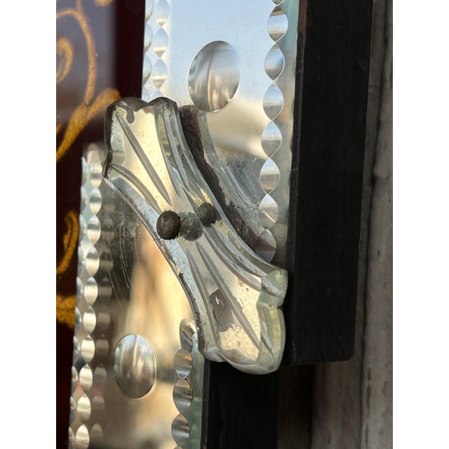 1880-1900 Venetian Mirror with Pediment Garnet Glass Adorned with Flowers For Sale - Image 11 of 18