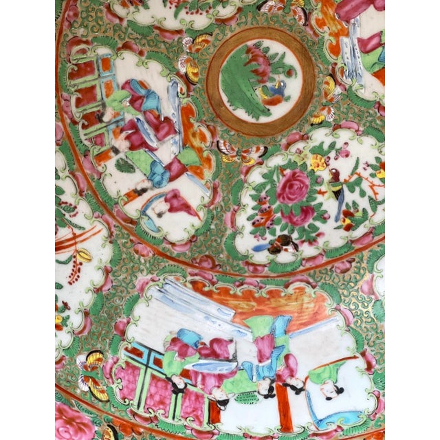 Chinese Large Late 19th Century Rose Medallion Chinese Export Bowl For Sale - Image 3 of 6