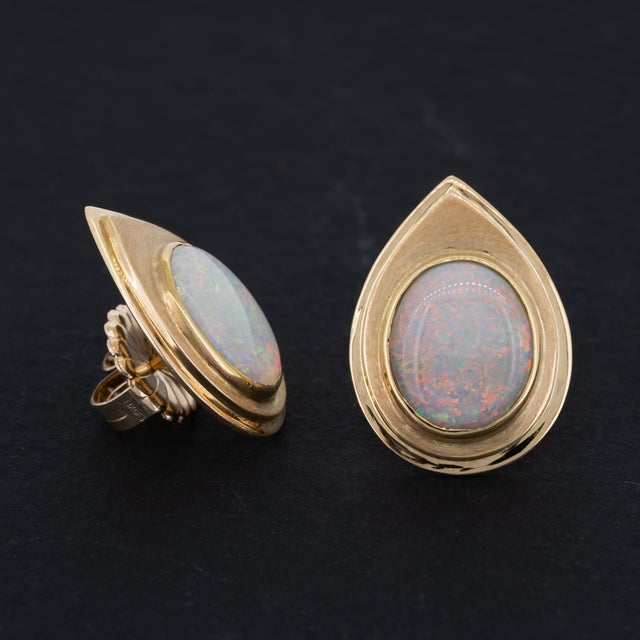 Mid-Century Modern 1960s Mid Century Vintage Australian Opal Stud Earrings 14k Gold, A Pair For Sale - Image 3 of 6