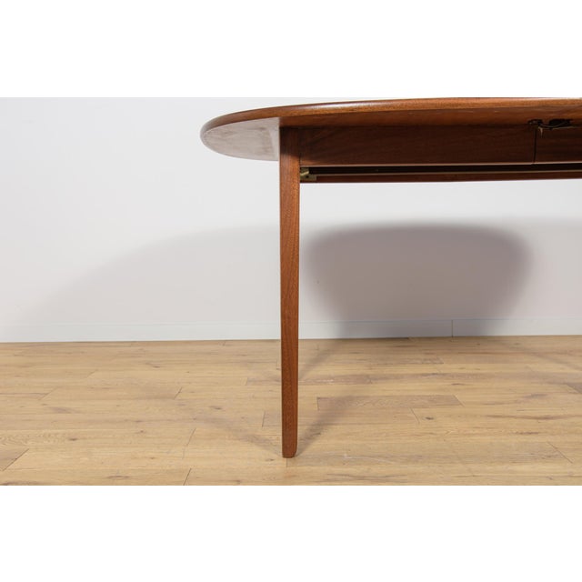 Mid-Century Extendable Dining Table by Ole Wanscher for Poul Jeppesens Furniture Factory, Denmark, 1960s For Sale - Image 16 of 18