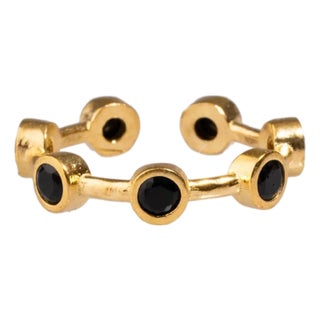 Minimalist Black Onyx Stone & Gold Stackable Ring, Size 4 For Sale