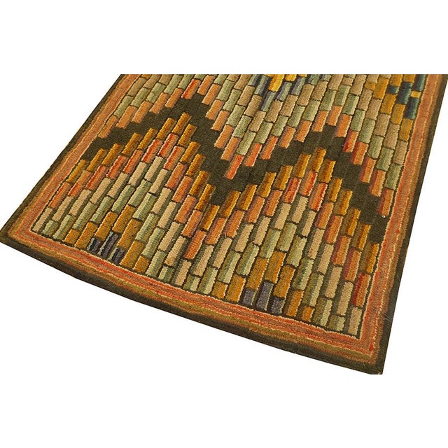 1880s Antique Multicolor Geometric Folk Art Knotted American Hooked Carpet Rug For Sale - Image 4 of 6