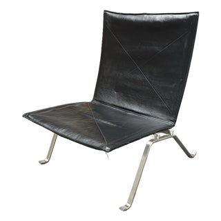Fritz Hansen for Design Within Reach Black Leather Easy Chair For Sale