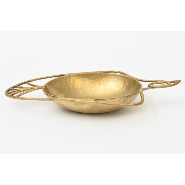 Vintage Mid Century Modern Abstract Sculptural Bird Brass Bowl Hand Hammered Hand Wrought For Sale - Image 4 of 10