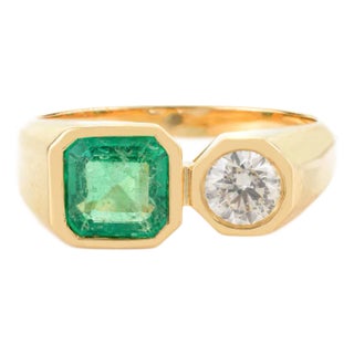 Cushion Cut Emerald Diamond Toi Et Moi 18k Gold Ring Size 6 For Sale
