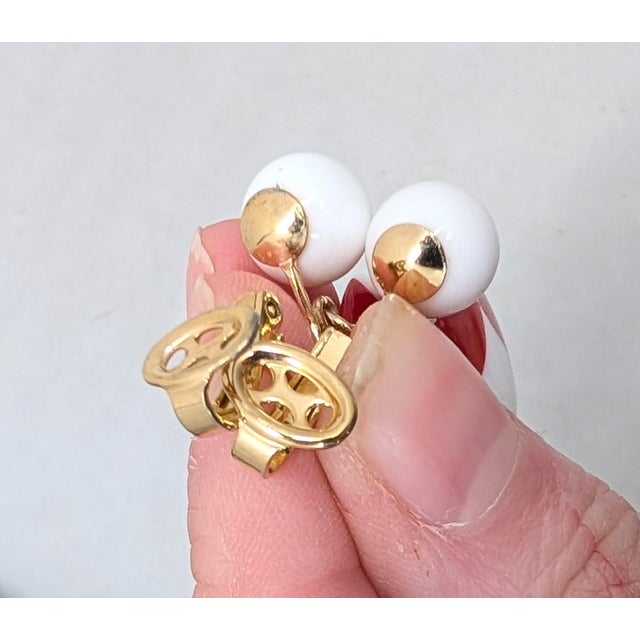 1950s Vintage 1950s Signed Crown Trifari White & Red Drop Clip Earrings- 2 Pieces For Sale - Image 5 of 7