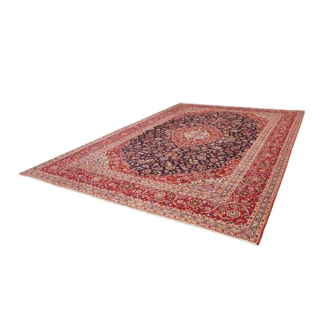 Kashan Rug with Floral Pattern For Sale - Image 11 of 11
