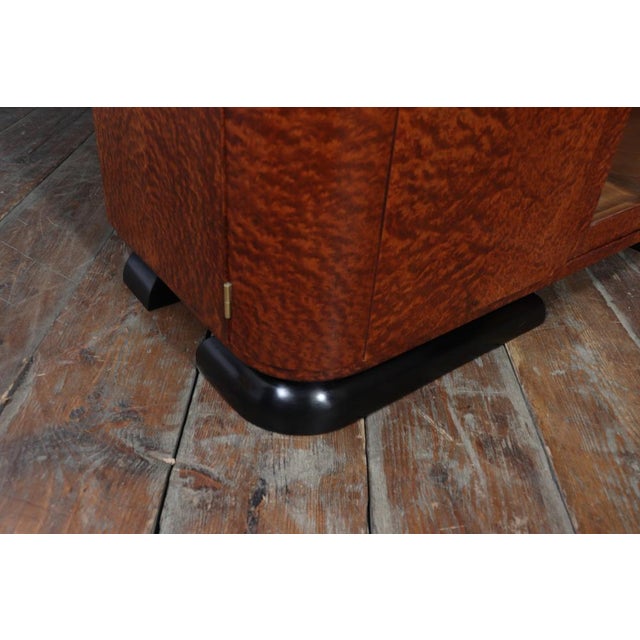 French Art Deco Burr Thuya Display Sideboard, 1925 For Sale - Image 9 of 16