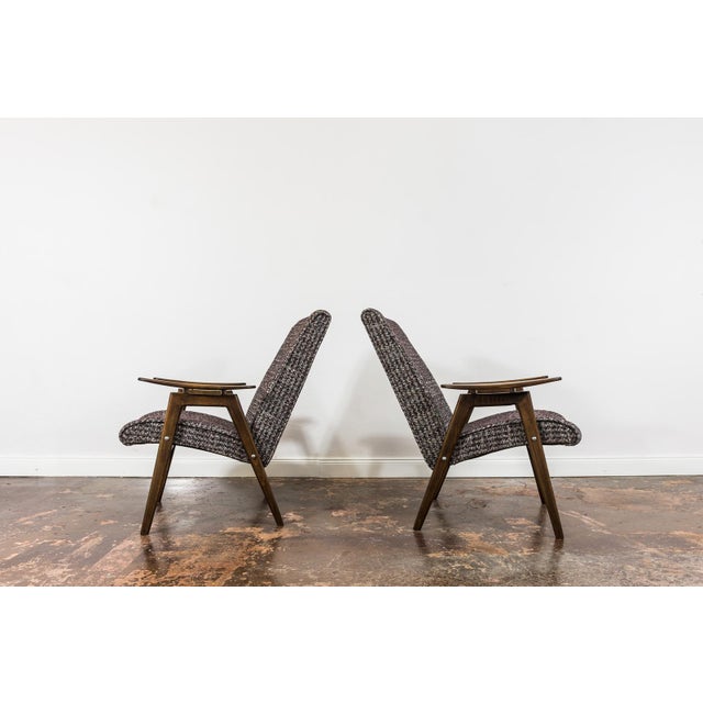 Mid-Century Modern Vintage Armchairs by J. Šmidek for Ton, Former Czechoslovakia, 1960s, Set of 2 For Sale - Image 3 of 17