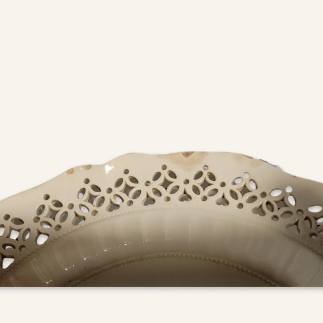 Late 18th Century Reticulated Creamware Plates- Set of 6 For Sale - Image 4 of 6