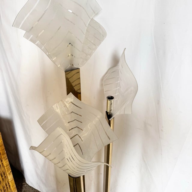 Art Deco Sculptural Acrylic and Brass Torchiere Floor Lamp With Calla Lily-Inspired Shades For Sale - Image 10 of 12