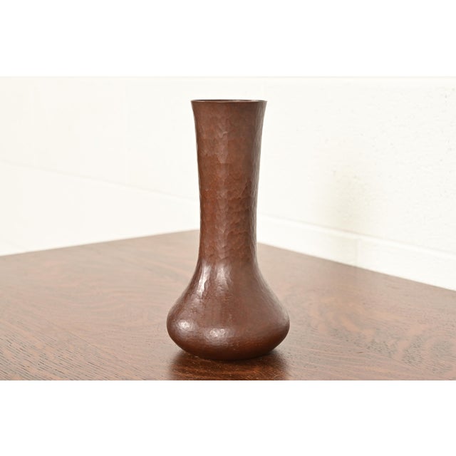 Art Deco Ramon Ramirez Arts & Crafts Hammered Copper Vase For Sale - Image 3 of 12