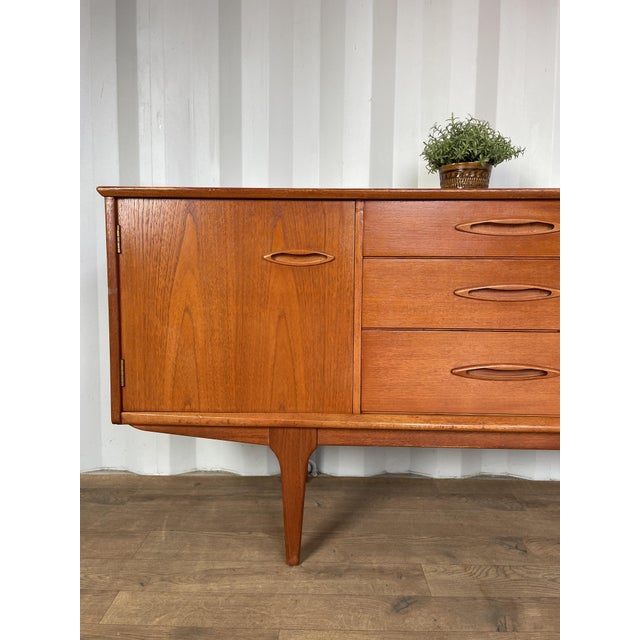 Mid-Century Modern Teak Sideboard from Jentique, 1960s For Sale - Image 18 of 18