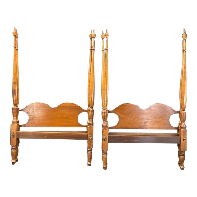 Antique American Twin Four-Poster Beds | 1880s Turned Post Solid Wood Pair For Sale
