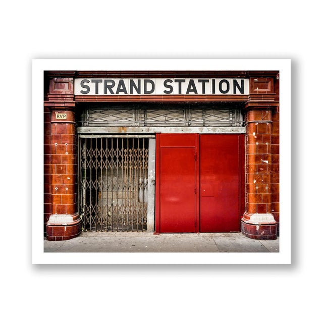 Guy Sargent, Strand Station, Photograph For Sale - Image 4 of 7