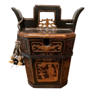Late 19th Century Antique Qing Dynasty Chinese Carved Wooden Teapot Caddy Warmer