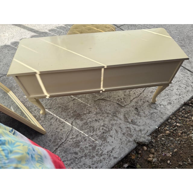 Cream Fresh Provincial Vanity Set With Stool and Mirror For Sale - Image 8 of 8