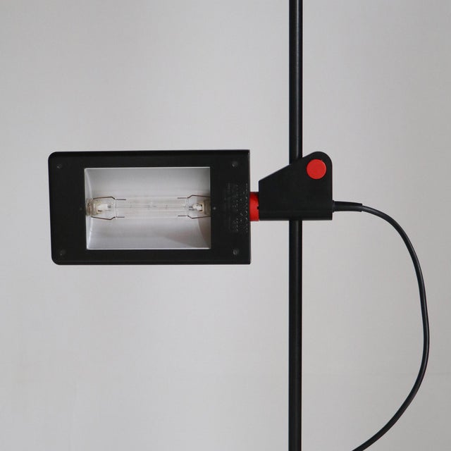 1980s Tronconni Floor Lamp by Raul Barbieri and Giorgio Marianelli For Sale In Chicago - Image 6 of 12