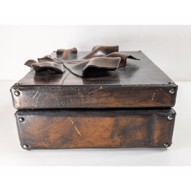 Wood Mid-Century Folk Art Patchwork Leather Box With Gingko Leaf Design For Sale - Image 7 of 12