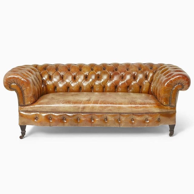 English Circa 1930s English Chesterfield Tufted Leather Sofa in Original Distressed Tan Leather For Sale - Image 3 of 9
