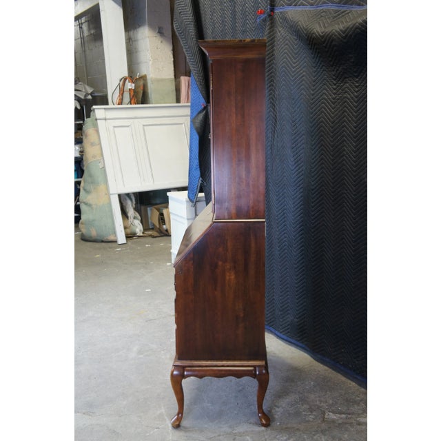 1970s Vintage Cresent Queen Anne Style Cherry Secretary Desk with Bookcase Bureau For Sale - Image 12 of 13