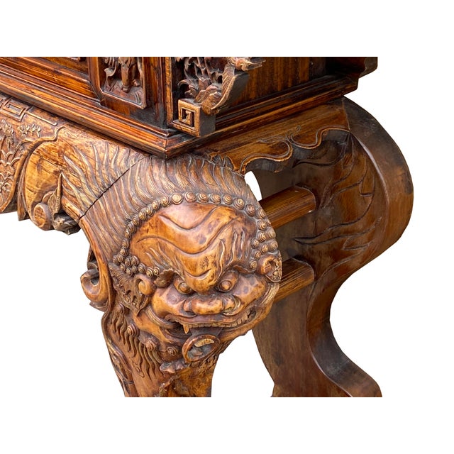 Chinese Vintage Opera Scenery Lion Heads Carving Long Altar Console Table For Sale - Image 12 of 14