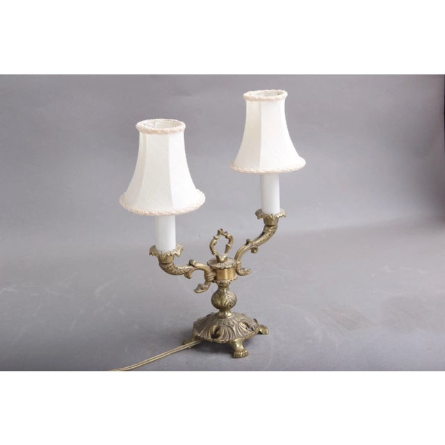 Mid-Century Modern Vintage Table Lamp in Brass For Sale - Image 3 of 7