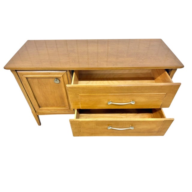 1970s Mid-Century Modern Heywood Wakefield Sideboard For Sale - Image 5 of 11