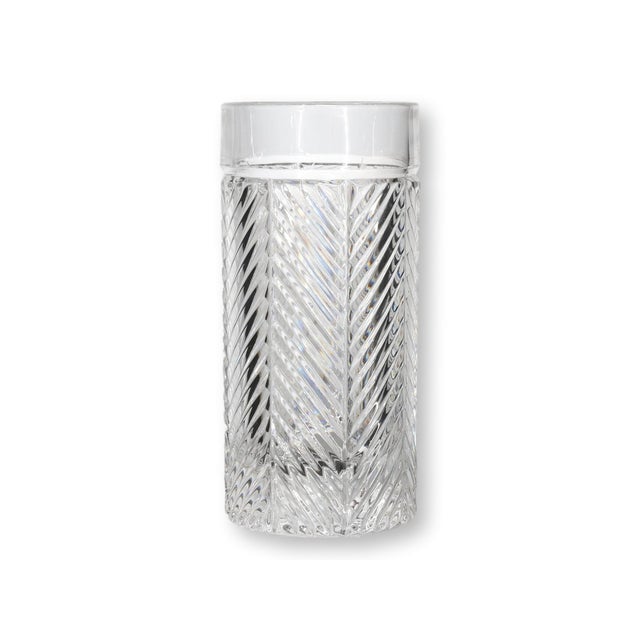 Heavy crystal Ralph Lauren tumblers in a striking herringbone pattern, offered as a set of 8. These have wonderful weight...