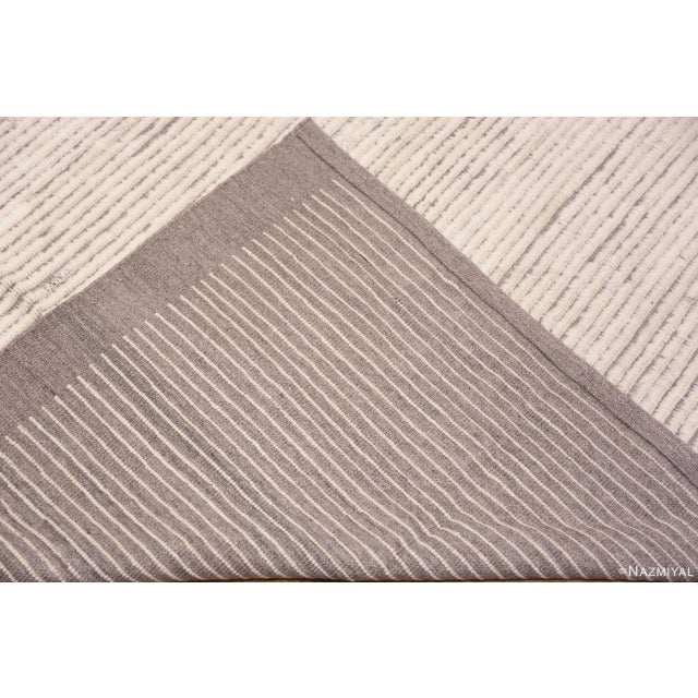 Trendy Large Ivory Decorative Contemporary Modern Area Rug For Sale In New York - Image 6 of 6