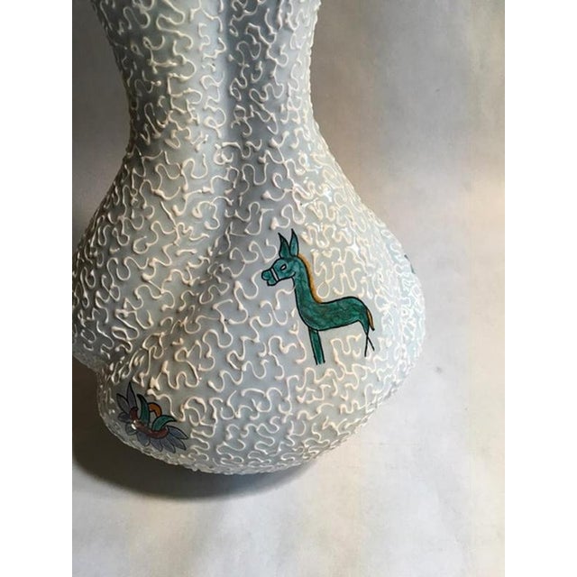 1960s Mid-Century White Enameled Ceramic Vase, Italy, 1960s For Sale - Image 5 of 18