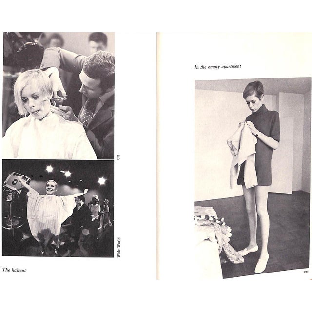 "Twiggy & Justin" 1968 Whiteside, Thomas For Sale In New York - Image 6 of 11