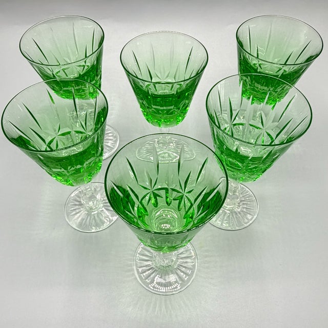 Vintage Emerald Green Cut Crystal Wine Glasses from Cristalería San Carlos, Argentina, 1950s, Set of 8 For Sale - Image 16 of 18