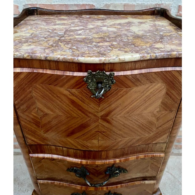 Late 19th Century French Louis XV Style Marquetry and Marble Chest of Drawers For Sale - Image 11 of 18